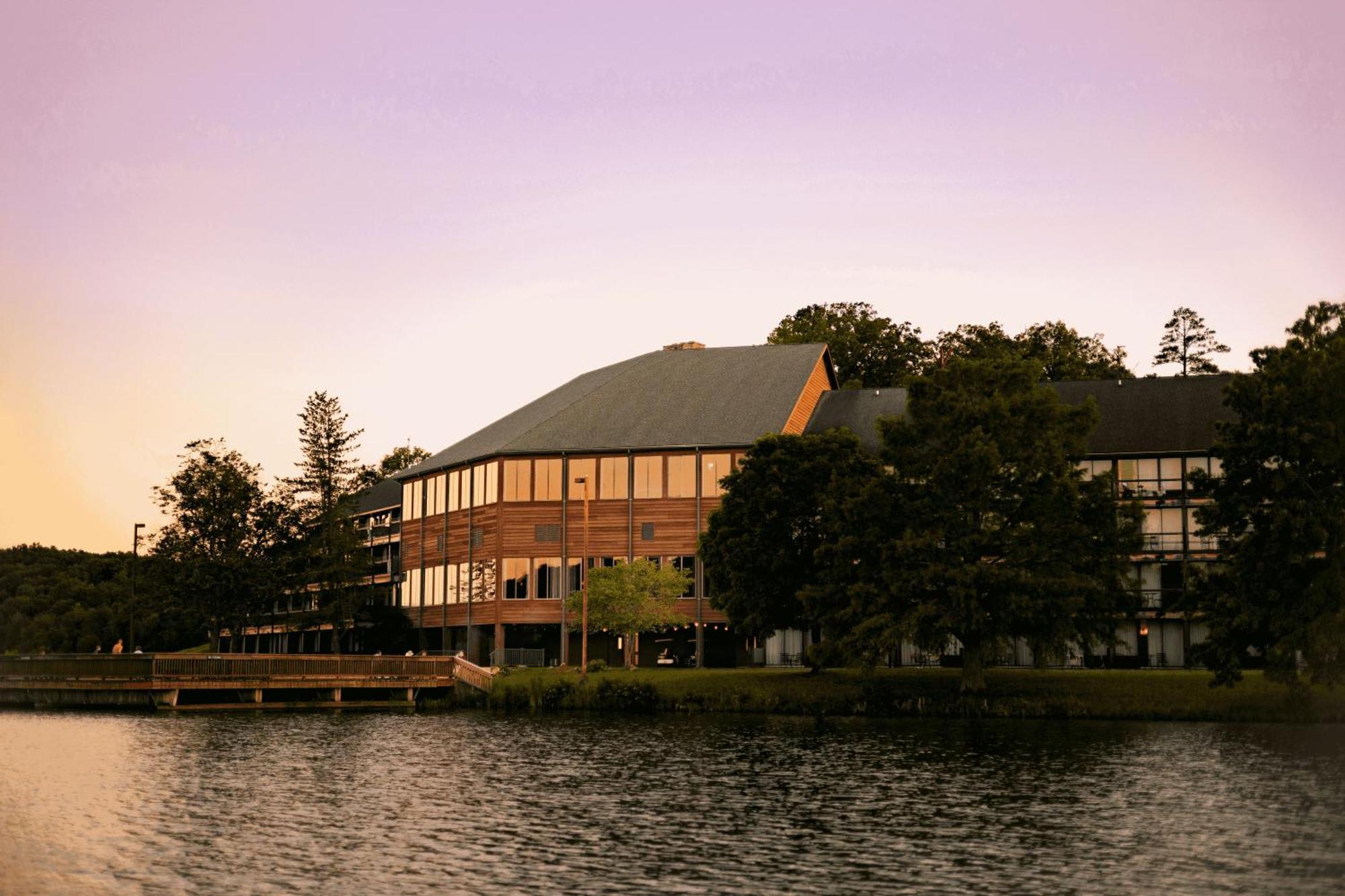 Ymca Trout Lodge Potosi 외부 사진